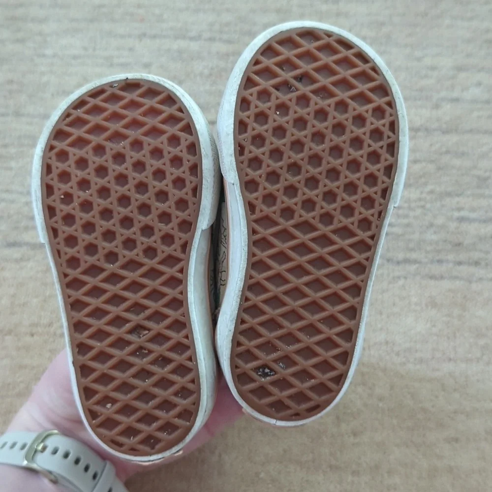 Size 4 Toddler Vans